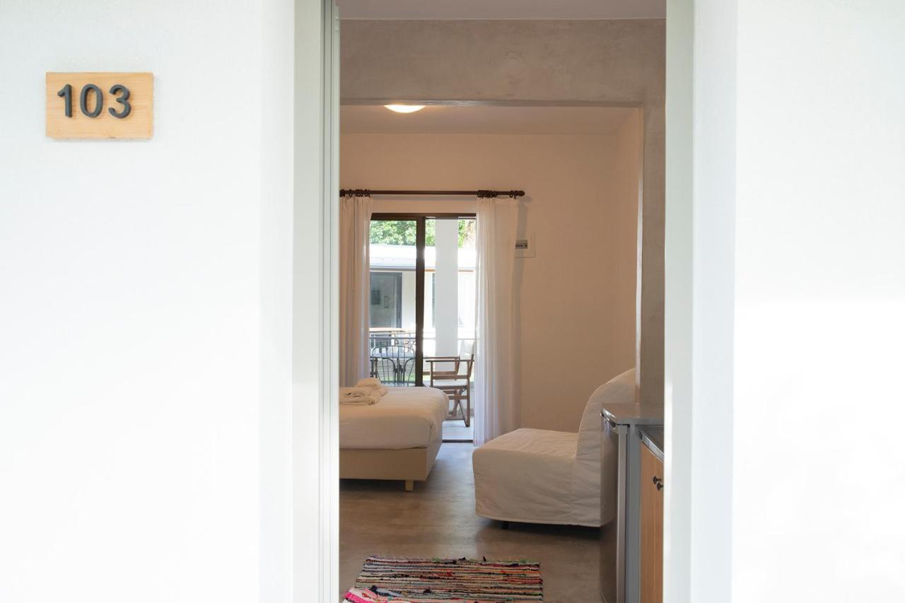 Gkaras Campsite & Apartments Leptokaryá Ngoại thất bức ảnh